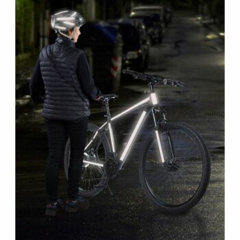 Bande réfléchissante adhésive noire