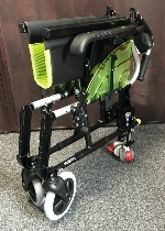 Fauteuil roulant Giro avec freins tierce-personne – Image 16